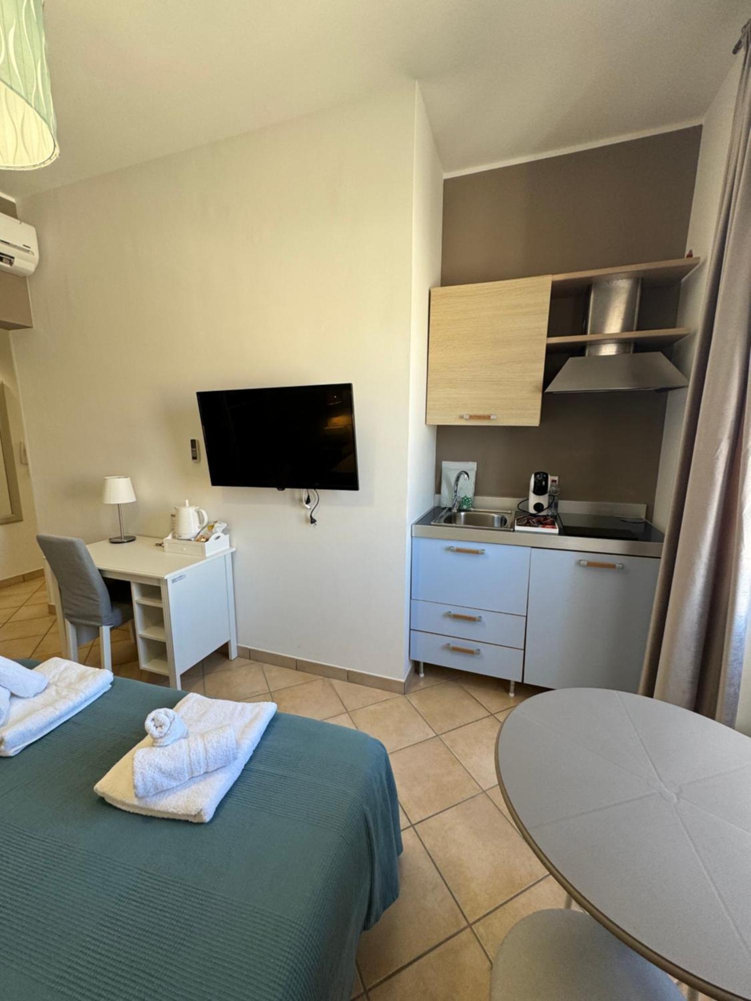 Aparthotel San Pietro Otranto Esterno foto